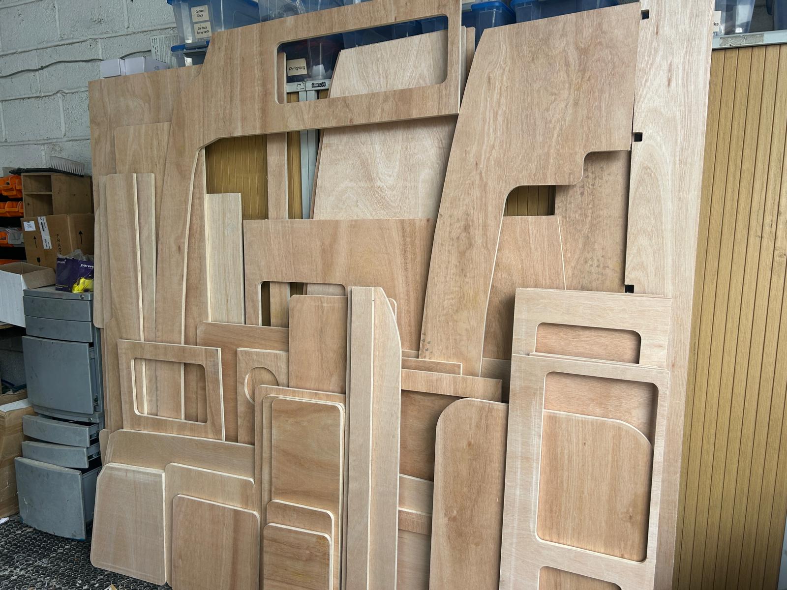 Sprinter Crafter all Years LWB closed Bulkhead L shape seating Race Van Race Conversion Kit - Image 2